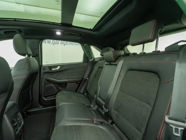 Ford Kuga 2.5 Plug-in Hybrid ST-Line X