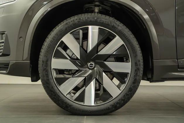 Volvo XC90 2.0 T8 TE XCLUSIVE Dark 7P. eAWD