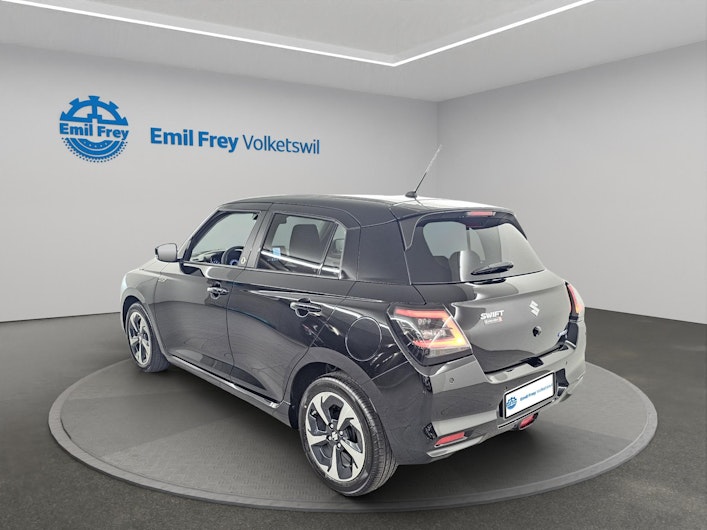 Vehicle image SUZUKI SWIFT