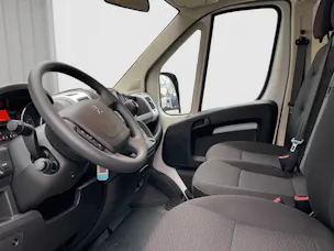 Peugeot Boxer Kaw. 335 L2H2 2.2 BlueHDi 140 S/S