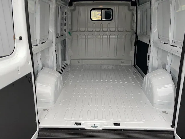 Peugeot Boxer Kaw. 335 L2H2 2.2 BlueHDi 140 S/S