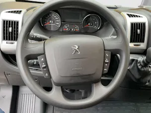 Peugeot Boxer Kaw. 335 L2H2 2.2 BlueHDi 140 S/S