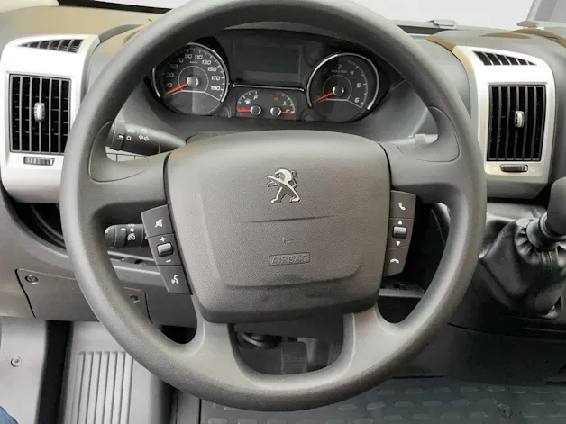 Peugeot Boxer Kaw. 335 L2H2 2.2 BlueHDi 140 S/S