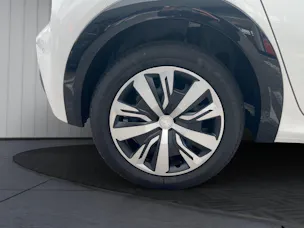 Peugeot 208 e-Active Pack