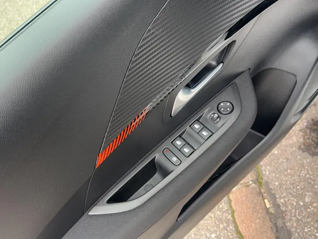 Peugeot 208 e-Active Pack