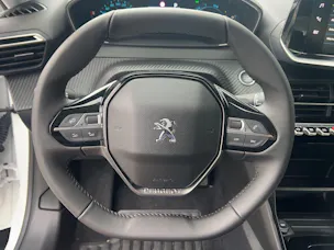 Peugeot 208 e-Active Pack