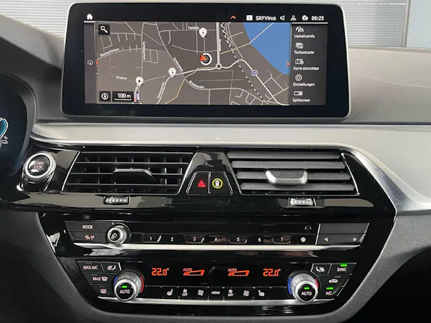 BMW 530e xDrive SAG Touring