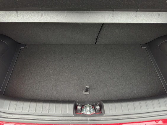 Vehicle image 8 Vehicle image 8