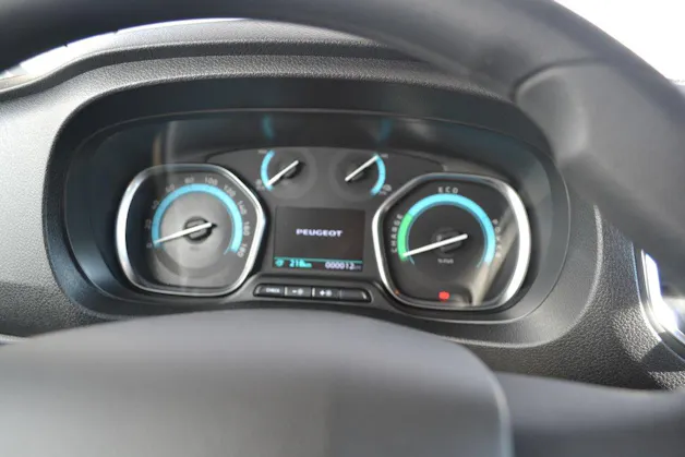 Peugeot e-Expert Kaw. Standard 50 kWh