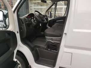 Peugeot Boxer Kaw. 335 L2H2 2.2 BlueHDi 140 S/S