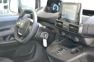 Peugeot e-Partner Kaw. 800 Long 50 kWh