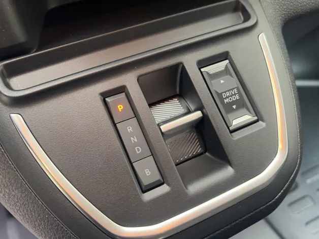 Peugeot e-Expert Kaw. Long 75 kWh Premium