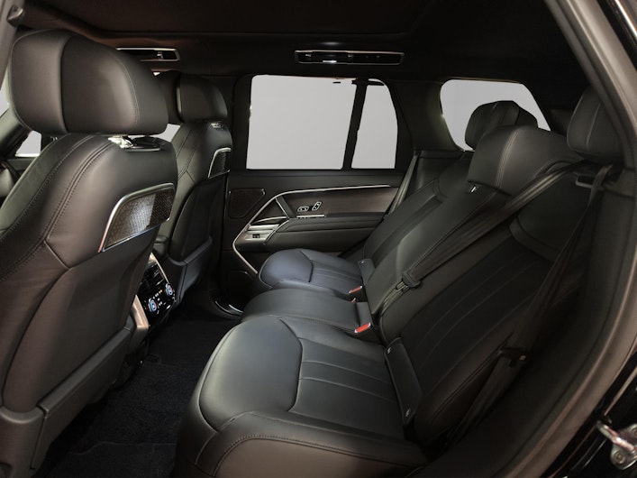 Vehicle image LAND ROVER RANGE ROVER