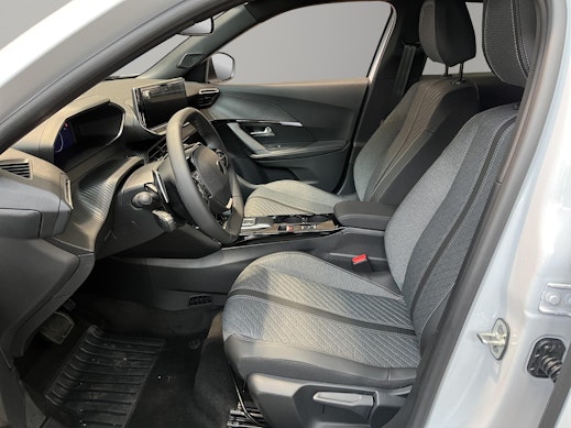 PEUGEOT 2008 1.2 Hybrid Allure Premium 1