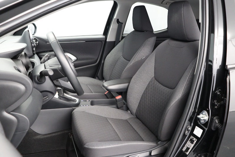 Vehicle image TOYOTA YARIS