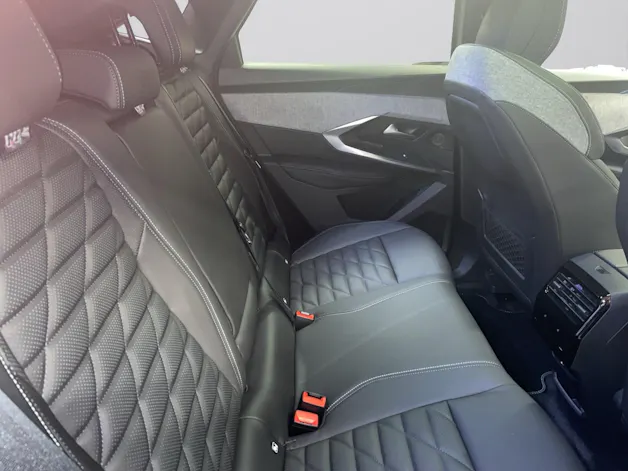 Peugeot 3008 e-GT