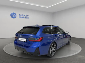 Fahrzeugbild BMW 330i xDrive Touring SAG
