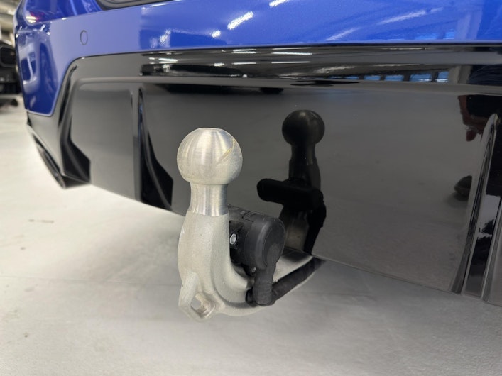 Vehicle image BMW 3 SERIES