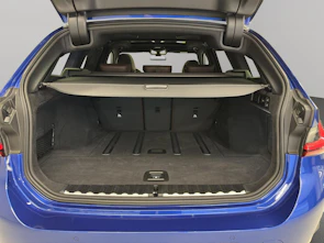 Fahrzeugbild BMW 330i xDrive Touring SAG