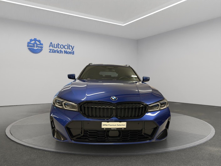 Vehicle image BMW 3 SERIES