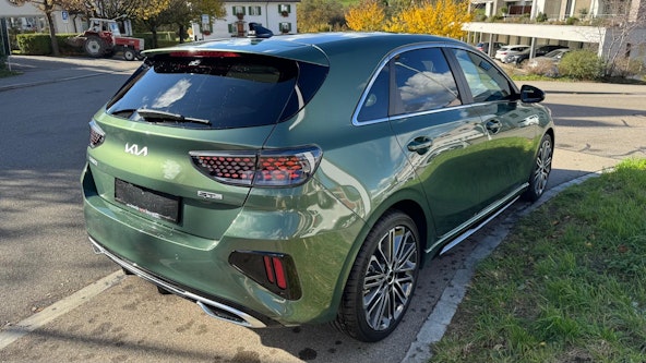 Vehicle image 6 Vehicle image 6