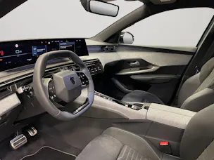 Peugeot 5008 1.2 Hybrid GT