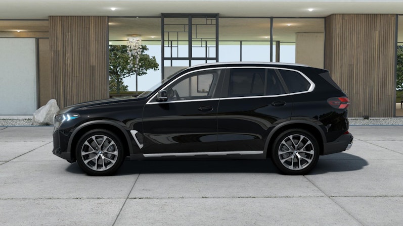 Vehicle image BMW X5