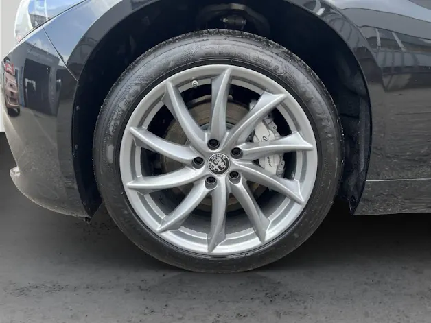 Alfa Romeo Giulia 2.0 Q4 Sprint Edition