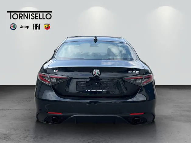 Alfa Romeo Giulia 2.0 Q4 Sprint Edition