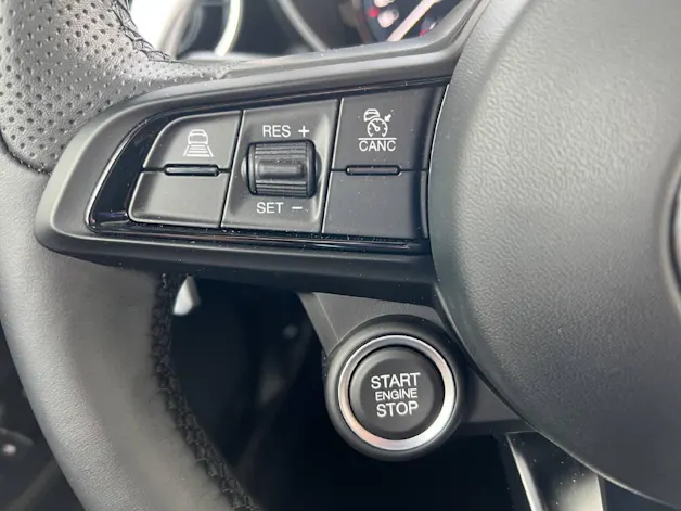 Alfa Romeo Giulia 2.0 Q4 Sprint Edition