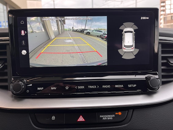 Vehicle image 24 Vehicle image 24