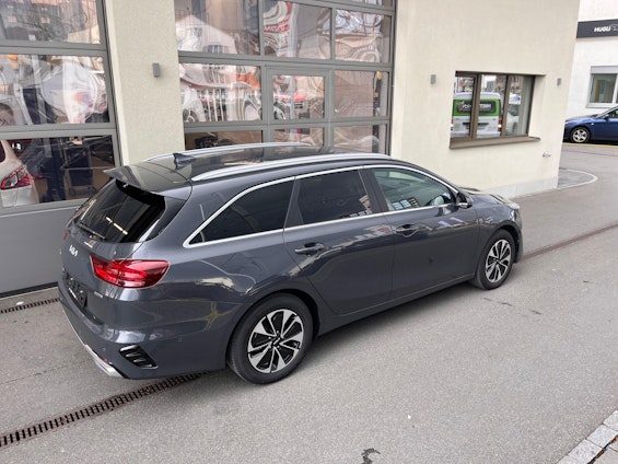 Vehicle image 10 Vehicle image 10