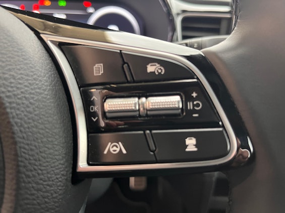 Vehicle image 20 Vehicle image 20