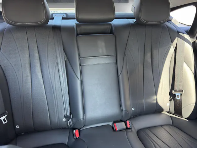 Toyota Mirai Fuel Cell Platinum