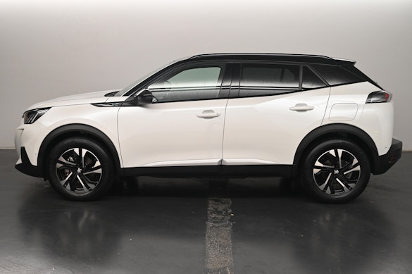 PEUGEOT 2008 e-GT 2