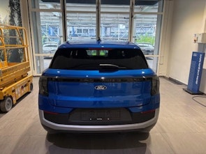 Vehicle image FORD Explorer Extended Range