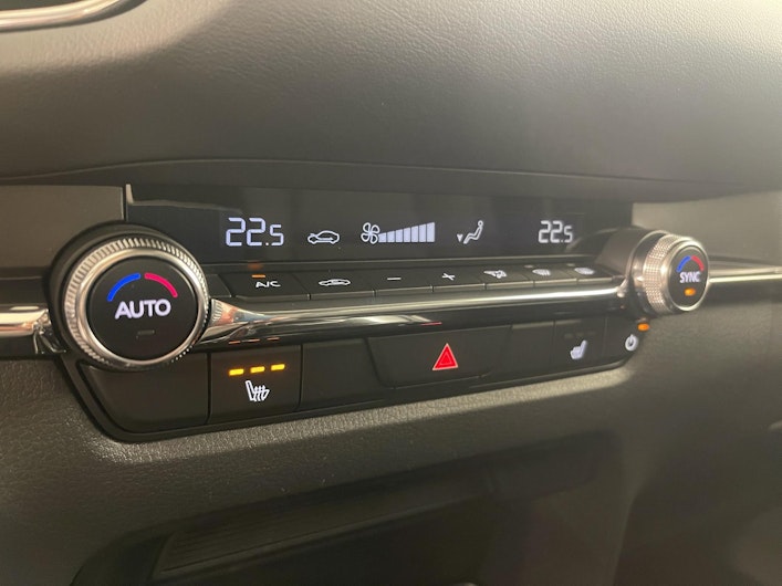 Vehicle image MAZDA CX-30