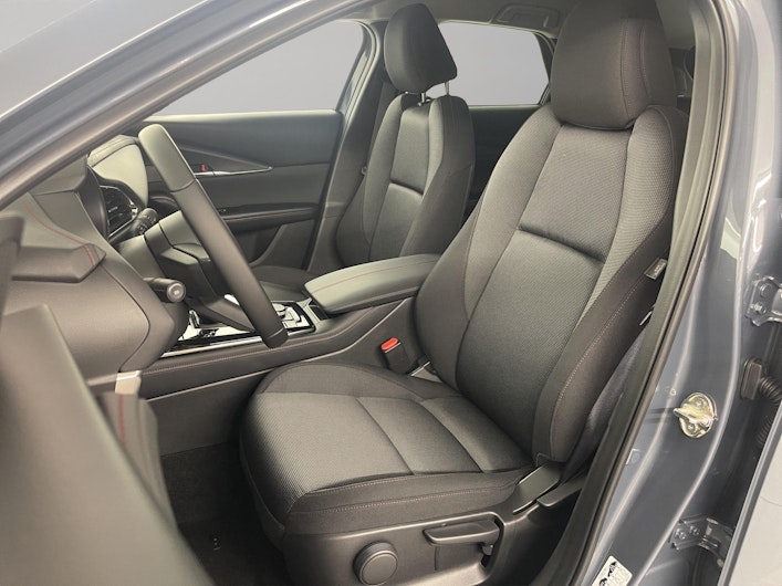 Vehicle image MAZDA CX-30