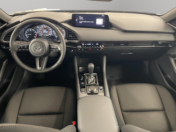 Vehicle image MAZDA 3