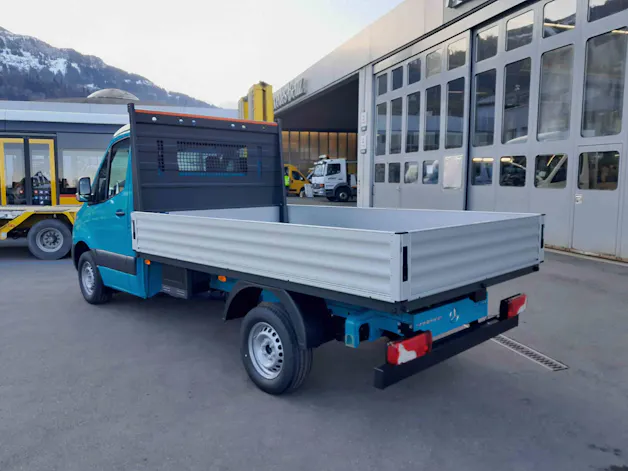 Mercedes-Benz Sprinter 317 CDI PRO CH S 4x2