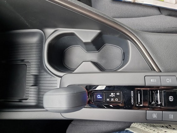 Vehicle image 14 Vehicle image 14