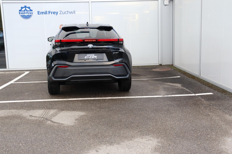 Vehicle image TOYOTA C-HR
