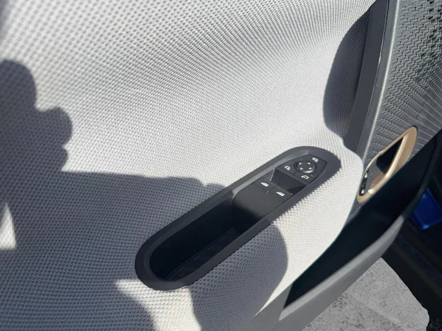Mini J01 Cooper SE