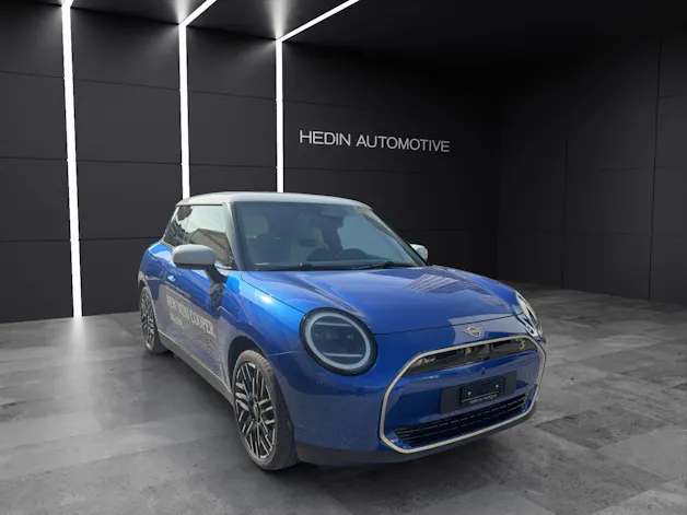 Mini J01 Cooper SE