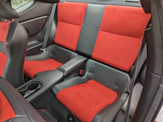 Vehicle image 9 Vehicle image 9