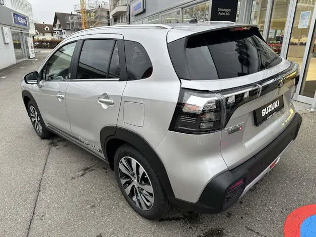 Suzuki S-Cross 1.5 Piz Sulai Top Hybrid 4x4