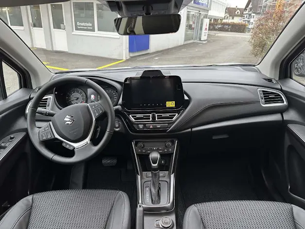 Suzuki S-Cross 1.5 Piz Sulai Top Hybrid 4x4