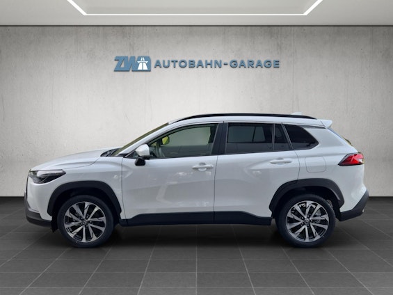 Vehicle image 17