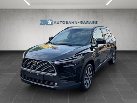 First vehicle image