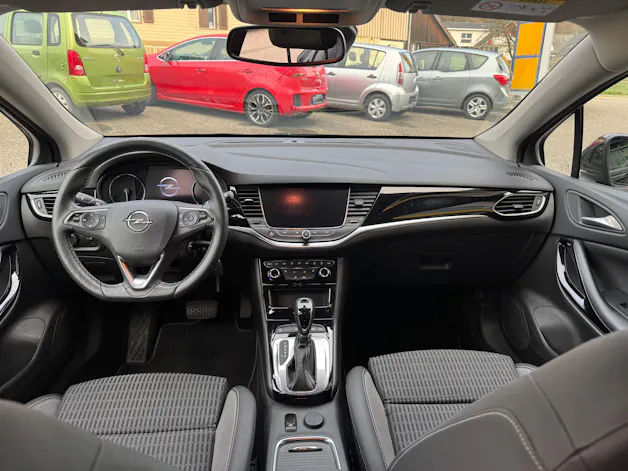Opel Astra Sports Tourer 1.4 T Elegance S/S